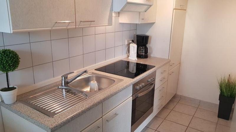 Ferienwohnung Gockels-Auszeit バート・ヴィルドゥンゲン エクステリア 写真