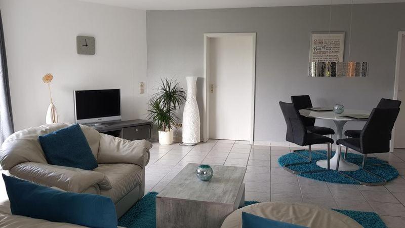 Ferienwohnung Gockels-Auszeit バート・ヴィルドゥンゲン エクステリア 写真